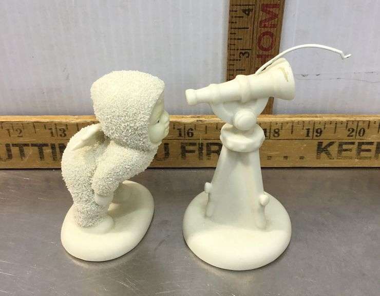 Dept. 56 Snowbabies Figurine