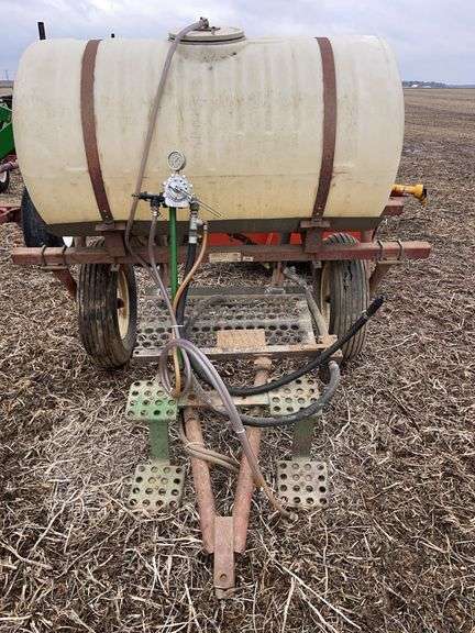 200 Gallon Trailer Sprayer w/ Roller Pump & New Bell Gauges