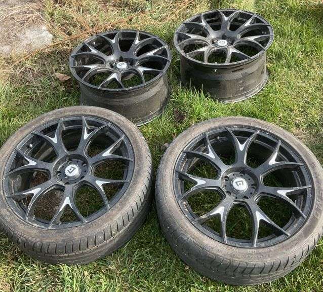Set of 4 Motech Racing 5x120 20” Rims W/ 2-275/35ZR20 Tires - Sherwood ...