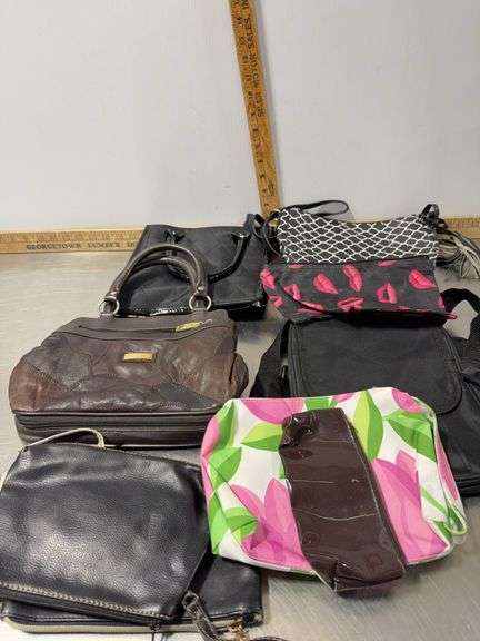 Assorted Purses - Sherwood Auctions