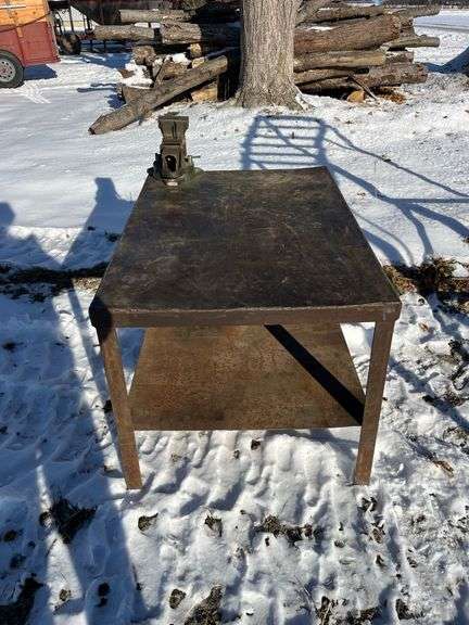 4x3 Welding Bench w/ Vice