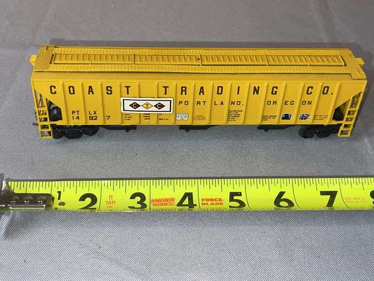Pullman Standard PTLX 14927 Covered Hopper Car Coast Trading Company ...