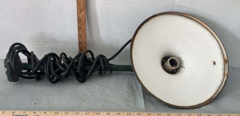Cast Iron Industrial Electric Wall Lamp