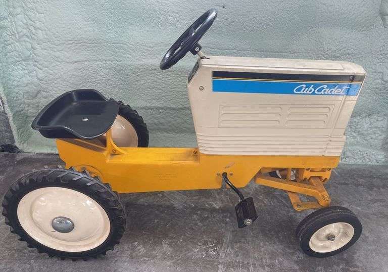 Collectable Toys, Antiques & Primitive Items Online Auction- Clare, MI