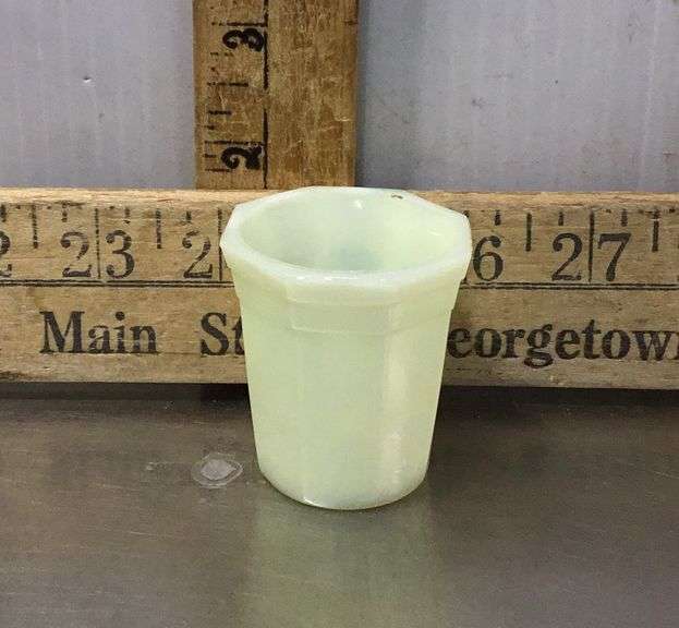 Vintage Akro Agate Custard Toothpick Holder