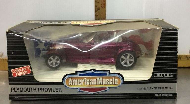 Ertl 1/18 Plymouth Prowler Rouge – Modèle Muscle Américain – Miniature JD376
