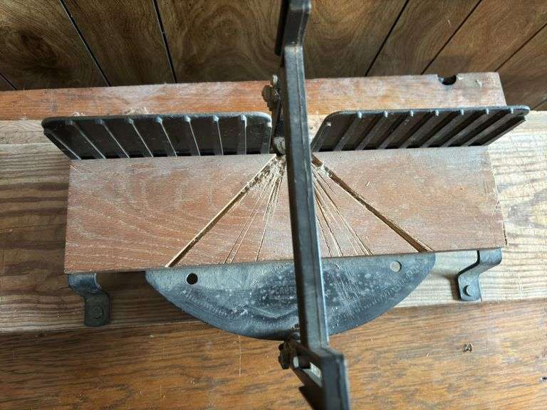 Craftsman Miter Box - Sherwood Auctions