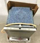 BOSCH SilencePlus 44 dBA Dishwasher23.5”x23.5”x35.5”