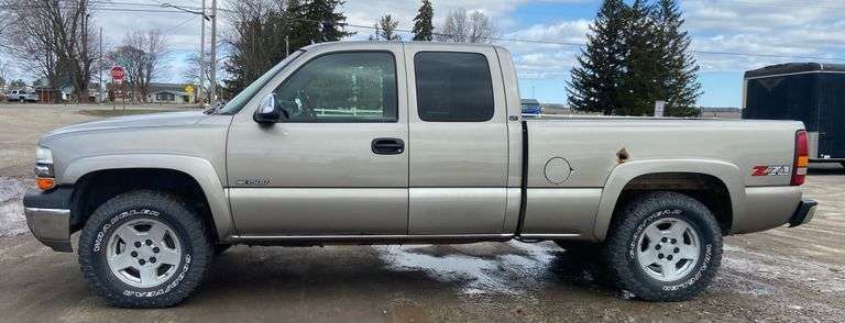 Weekly Online Auction: 2002 Silverado, Golf Cart, Milk Bottles, Fenton Glass, Tools, Antiques, Household & MUCH MORE! 