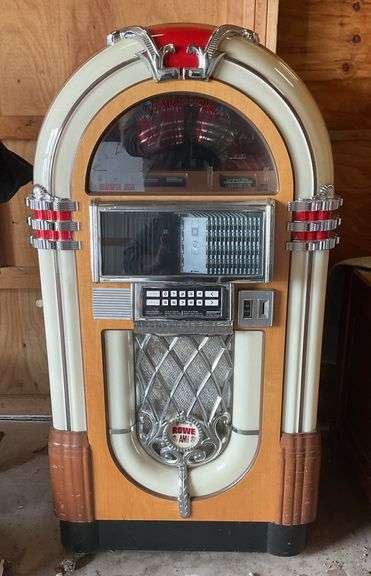 Juke Box Keys Rowe AMi CD Juke Box W/ Keys Has Power - Sherwood Auctions