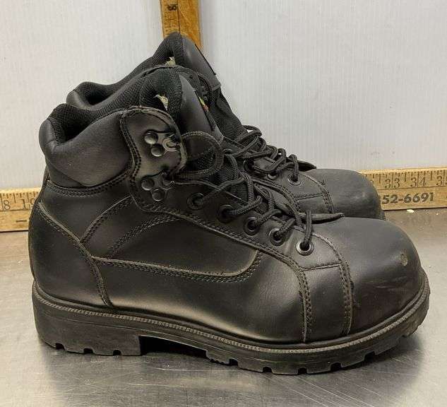Men’s Size 8 Herman Survivors Commander Boots