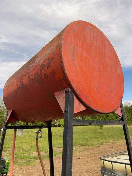 Raised 250 Gallon Fuel Tank- frame is 6’ tall