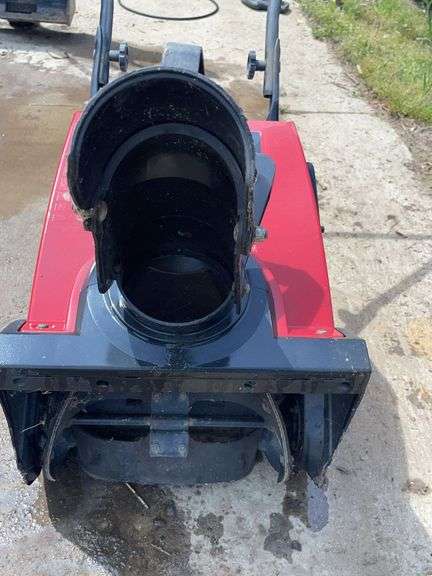Toro CCR Powerlite 3 HP 16” Snowblower- starts & runs