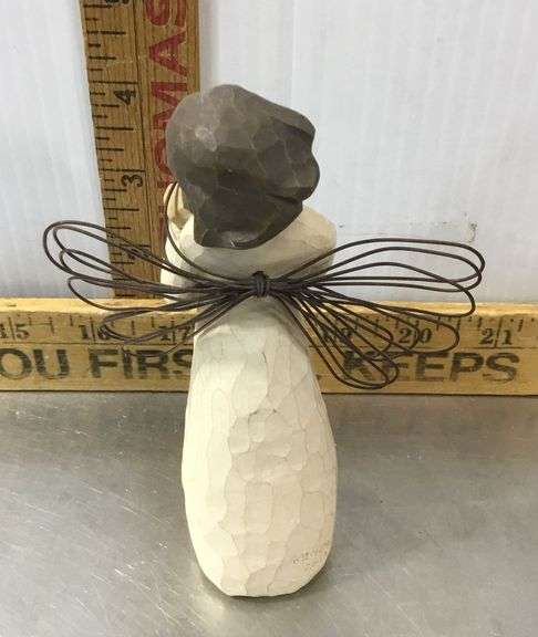 Angel Of Learning and Angel Of Heart Willow Tree Figures