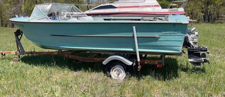1972 Aluminum StarCraft & Trailer- needs new tire