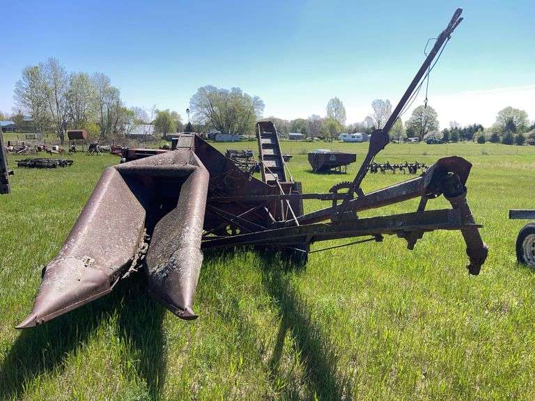 International One Row Corn Picker PTO Driven