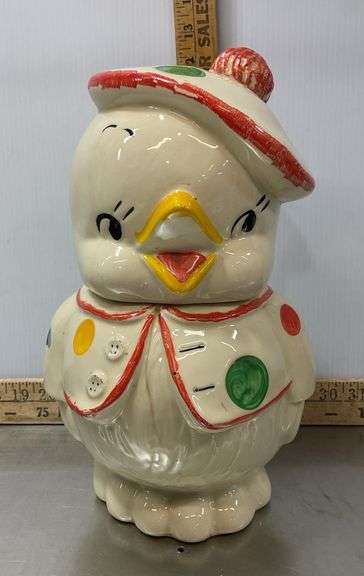 Vintage Ceramic Cookie Jar (has crack)