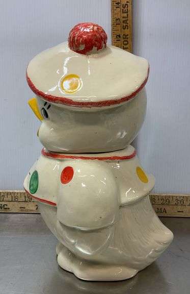 Vintage Ceramic Cookie Jar (has crack)