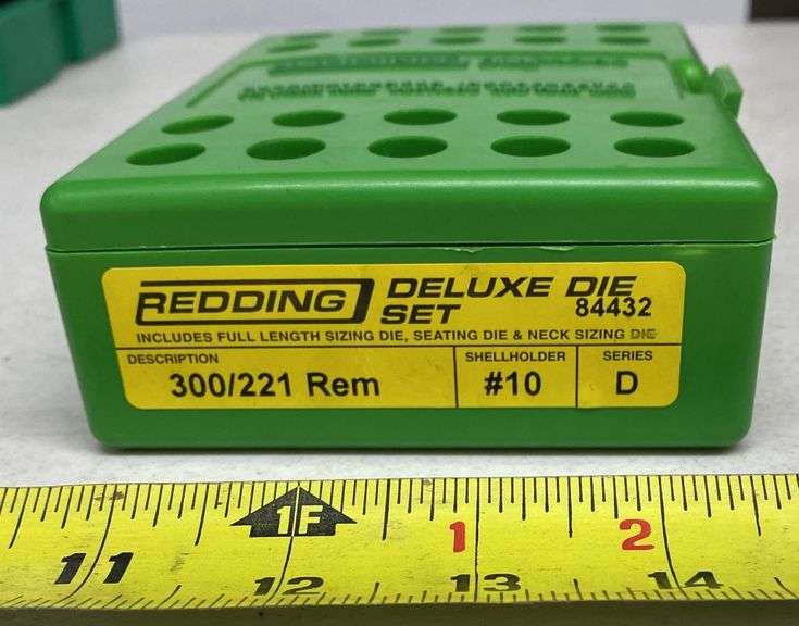 Redding Deluxe Die Set 300/221 Rem, Shellholder #10, Series D