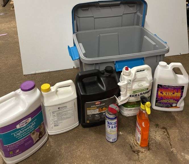 Cat Litter,  Goo Gone, Ground Clear, Purple Power & Tote