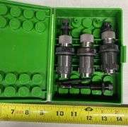 Redding Deluxe Die Set 300/221 Rem, Shellholder #10, Series D
