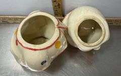 Vintage Ceramic Cookie Jar (has crack)