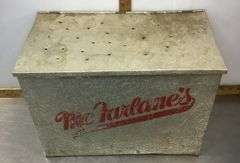 Mc Farlane’s Dairy Box