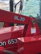 2014 Branson 6530 3-Point & PTO Tractor w/ Branson BL30 Bucket
