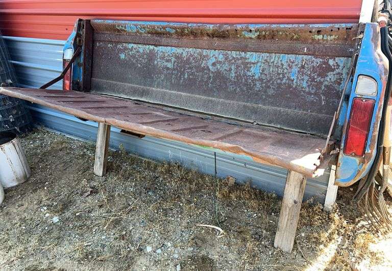 67-72 Chevy/GMC Hand Built Tailgate Bench (45”T,77”L,24”D)