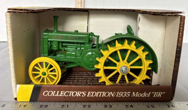 John Deere 1935 Model “BR” Tractor Scale 1/16th