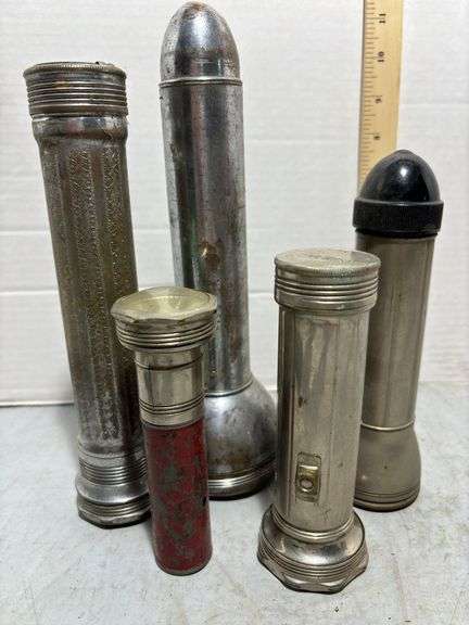 WW2 GI TL-122-D Flashlight & Other Various Flashlights