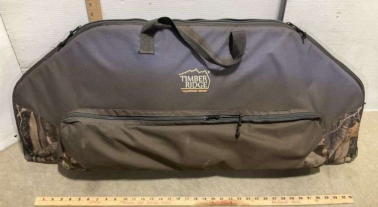 Timber Ridge Compound Bow with Case(zippers work) & Arrows - Sherwood ...