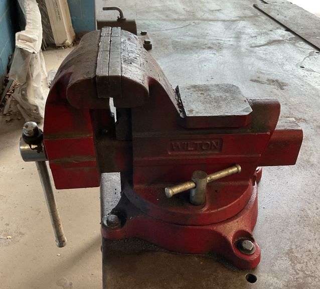 Wilton 6 1/4” Bench Vice