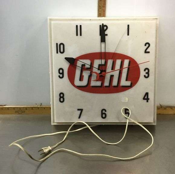 GEHL Farm Equipment Clock (has power, hand moved, light didn’t work ...