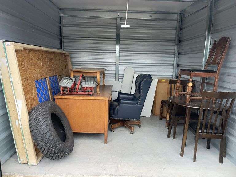 10x10 Storage Unit- Abandoned Unit- Mini Mac- St. Louis, MI