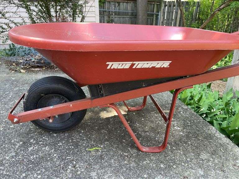 True Temper Wheelbarrow