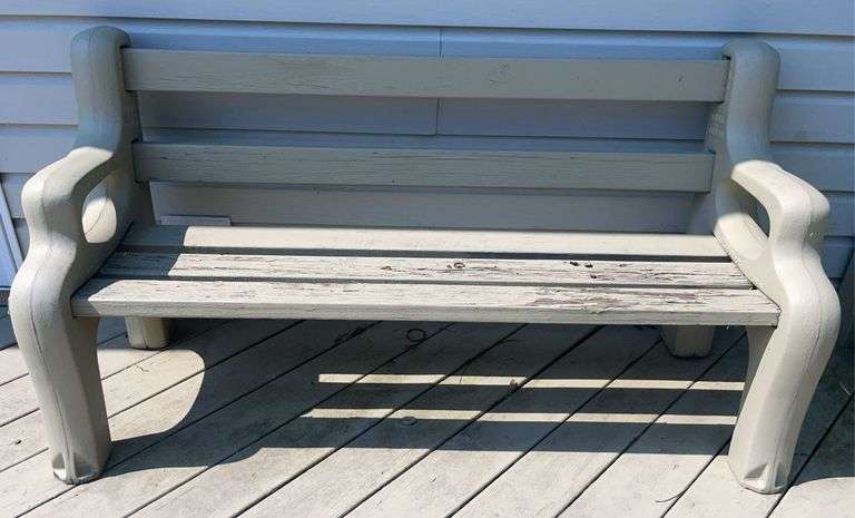 Outdoor Qwik Bench (31” tall & 5’ long)