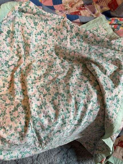 Hand-Quilted Full Size Quilt