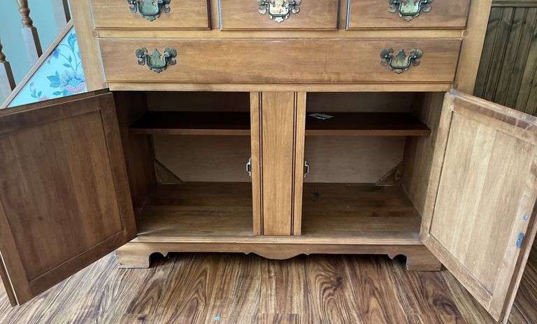 Young Republic Solid Maple 2 Piece Hutch (73”T,44”W,19”D)