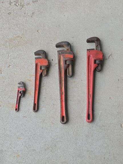 Assorted Pipe Wrench's