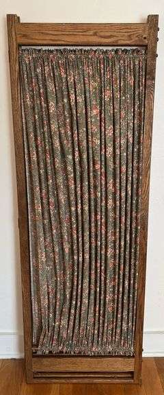 Tri-Fold Room Divider