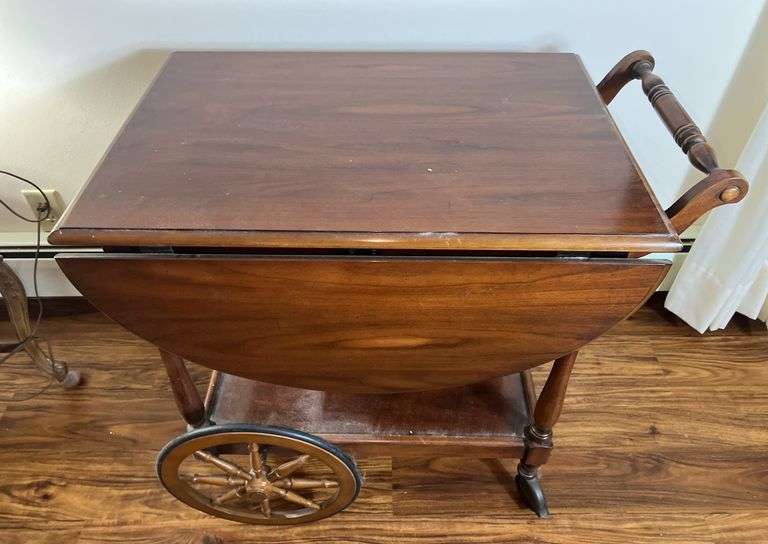 Mid Century Modern Drop Leaf Cherry Bar Cart (29”T,33”L,20”D)