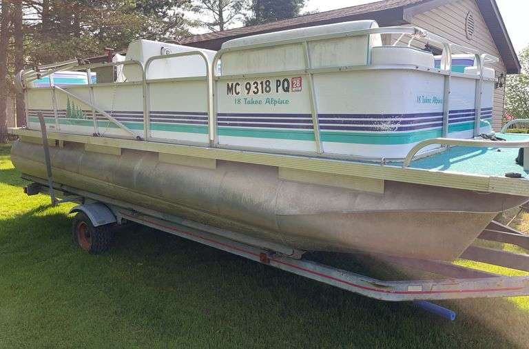 1995 18’ Tahoe Alpine Pontoon Boat w/ Mercury 50 HP 2 Cycle/Oil Injected Motor & Bunk Trailer