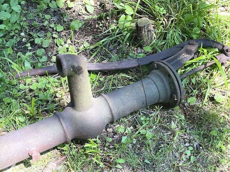 Antique Cast Iron 41” tall Pitcher Pump