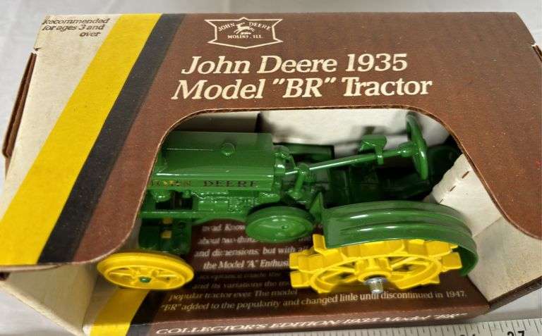 John Deere 1935 Model “BR” Tractor Scale 1/16th