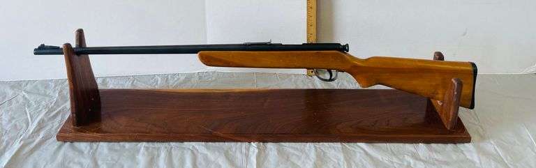 Noble Model 20H .22 Cal S/L/LR Bolt Action Rifle