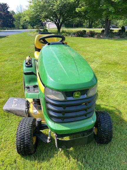 2006 John Deere X300 Lawn Tractor- 668 hours w/ Edge 42” Deck + Bagger System- runs/see video
