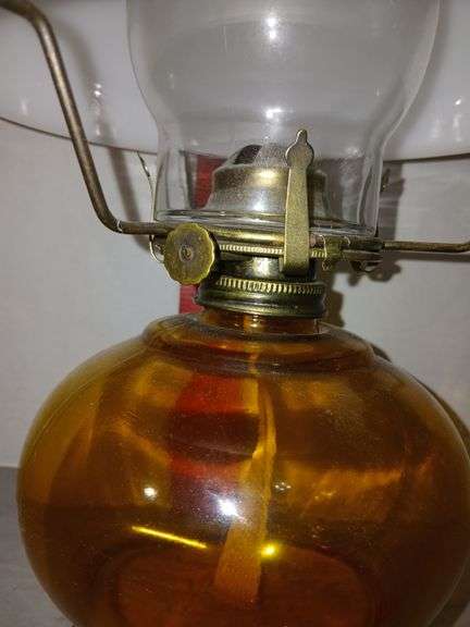Amber Daisy Hurricane Oil Lamp