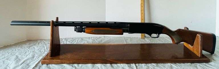 Winchester Model 1500 12 gauge Pump Shotgun