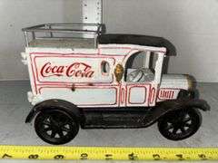 Coca-Cola Cast Iron Delivery Truck  (Replica)